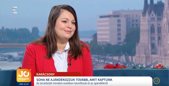 Karácsony - ajándékozás illem (Fotó: Echo Tv)